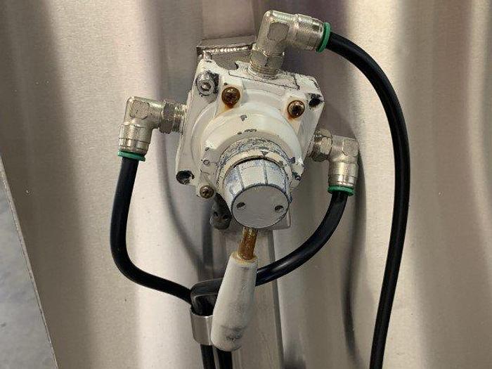 Used SS Platform Tote Lift