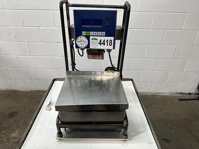 Used Mettler-Toledo Panther Scale