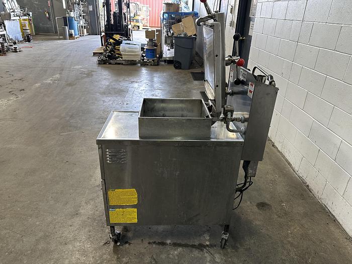 Used Henny Penny Pressure Fryer
