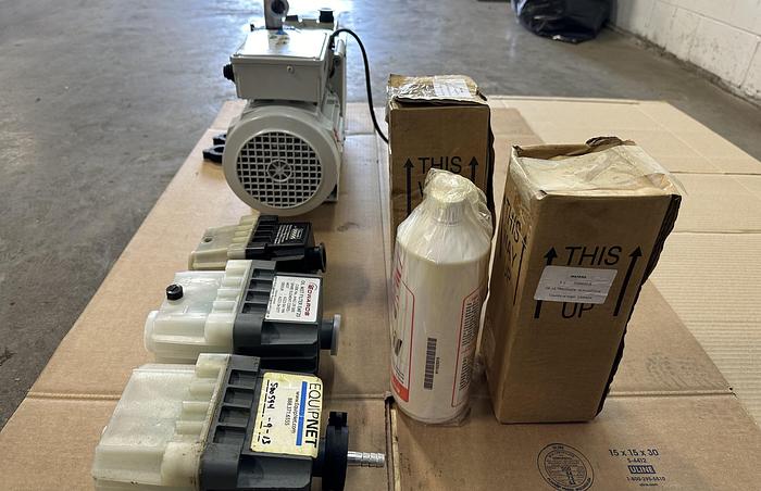 Used Edwards Dual Stage Vacuum Pump