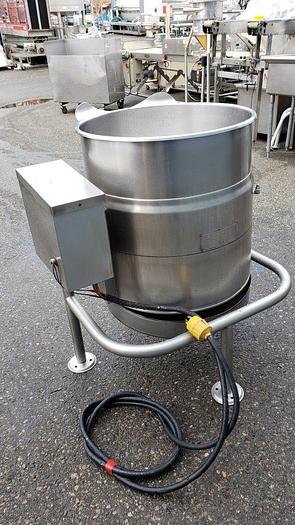 Used 30 Gallon Electric Tilting Steam Kettle