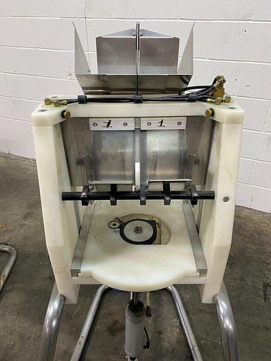 Used FoodTools CS-4 Cake Slicer