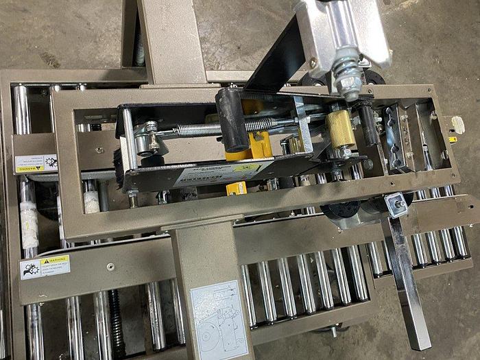 Used Highlight Magnum 2300 Case Sealer