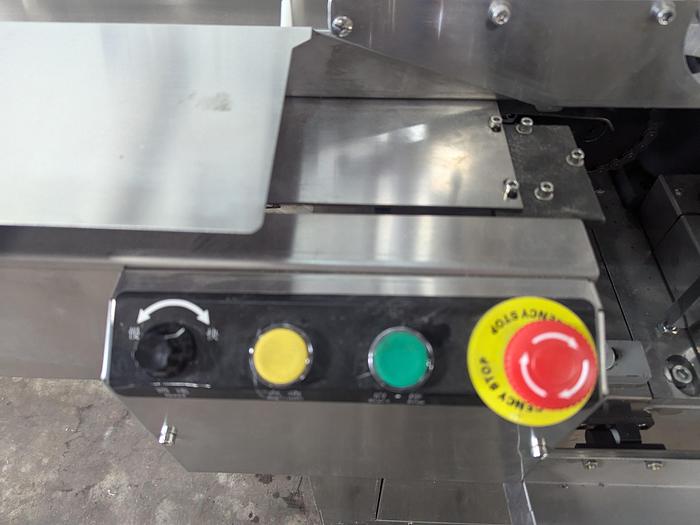 Used Servo Flow Wrapper