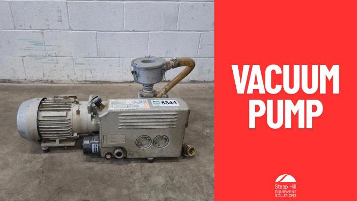 Used Busch R5 Series RA 0040 Rotary Vane Vacuum Pump