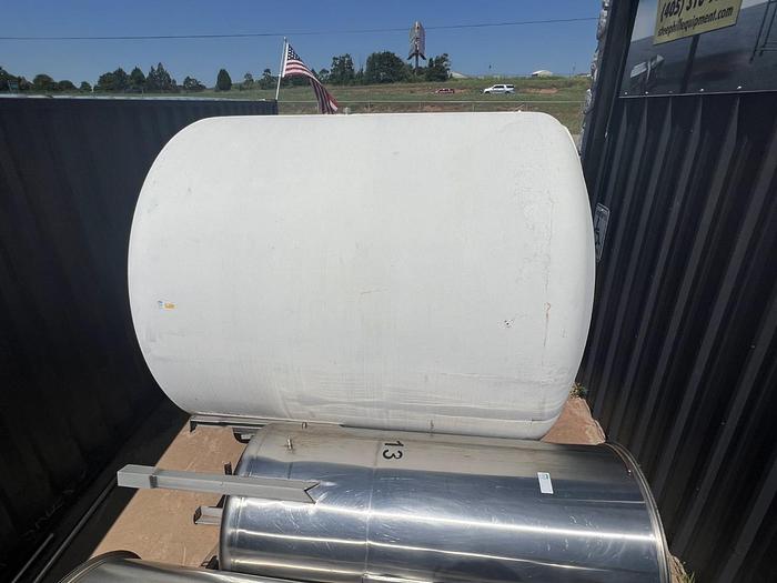 Used 3000 Gallon Horizontal Insulated Dairy Tank
