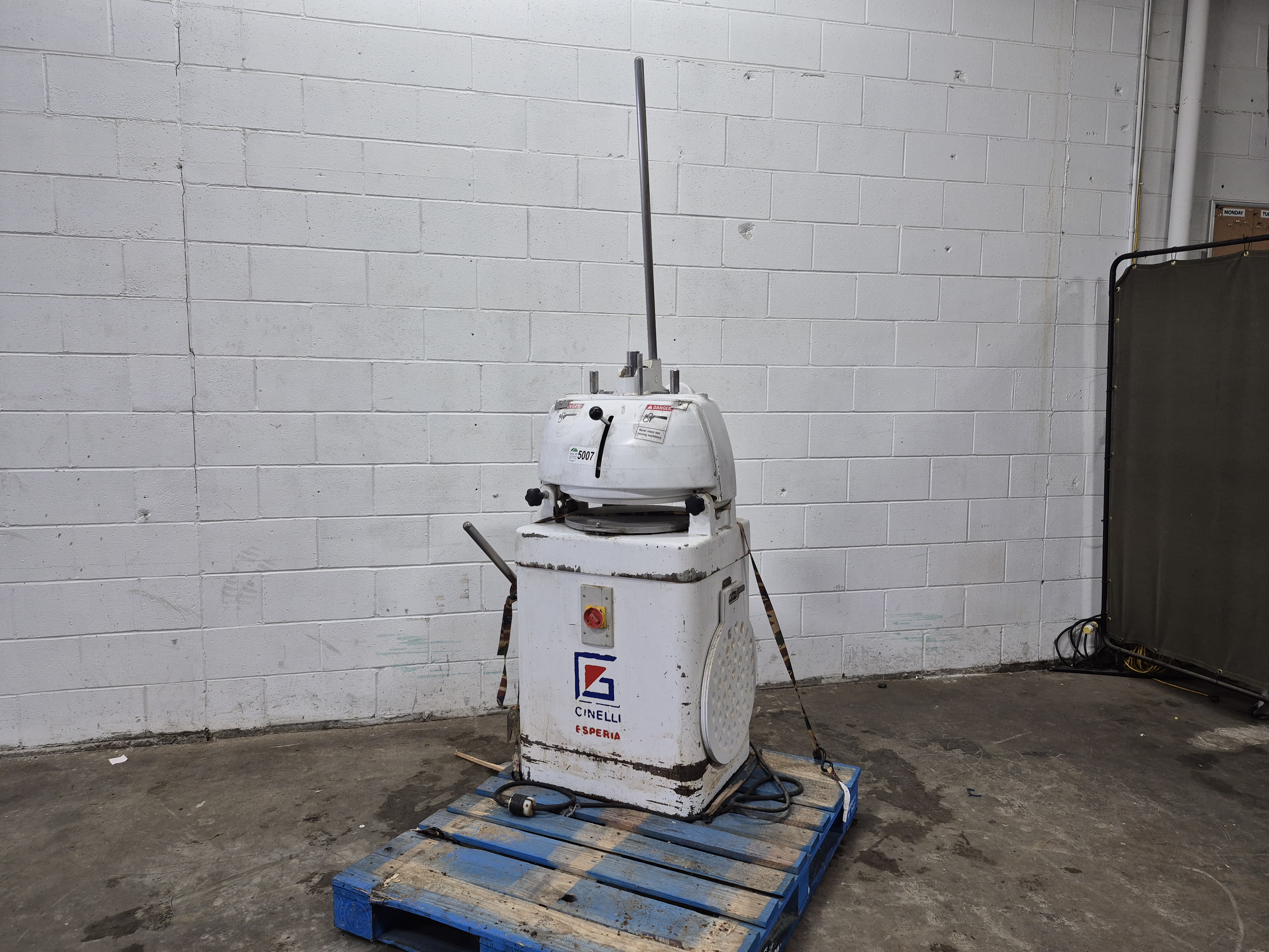 Used Cinelli CG/SDR-50 Semi-Automatic Bun Divider Rounder