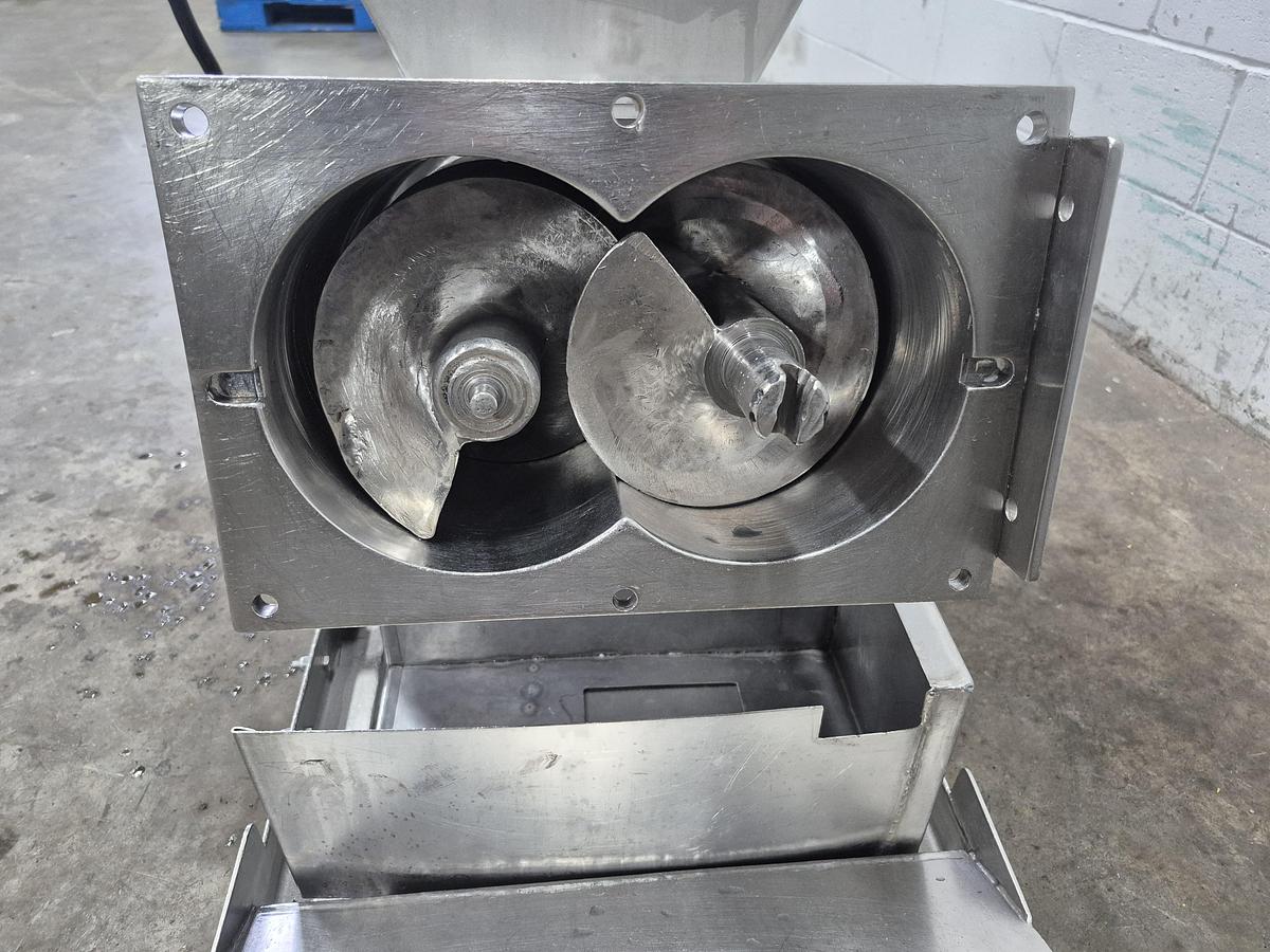 Used Twin Screw Extruder