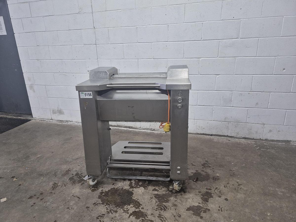 Used MAJA EVM 4006 Membrane Skinning Machine