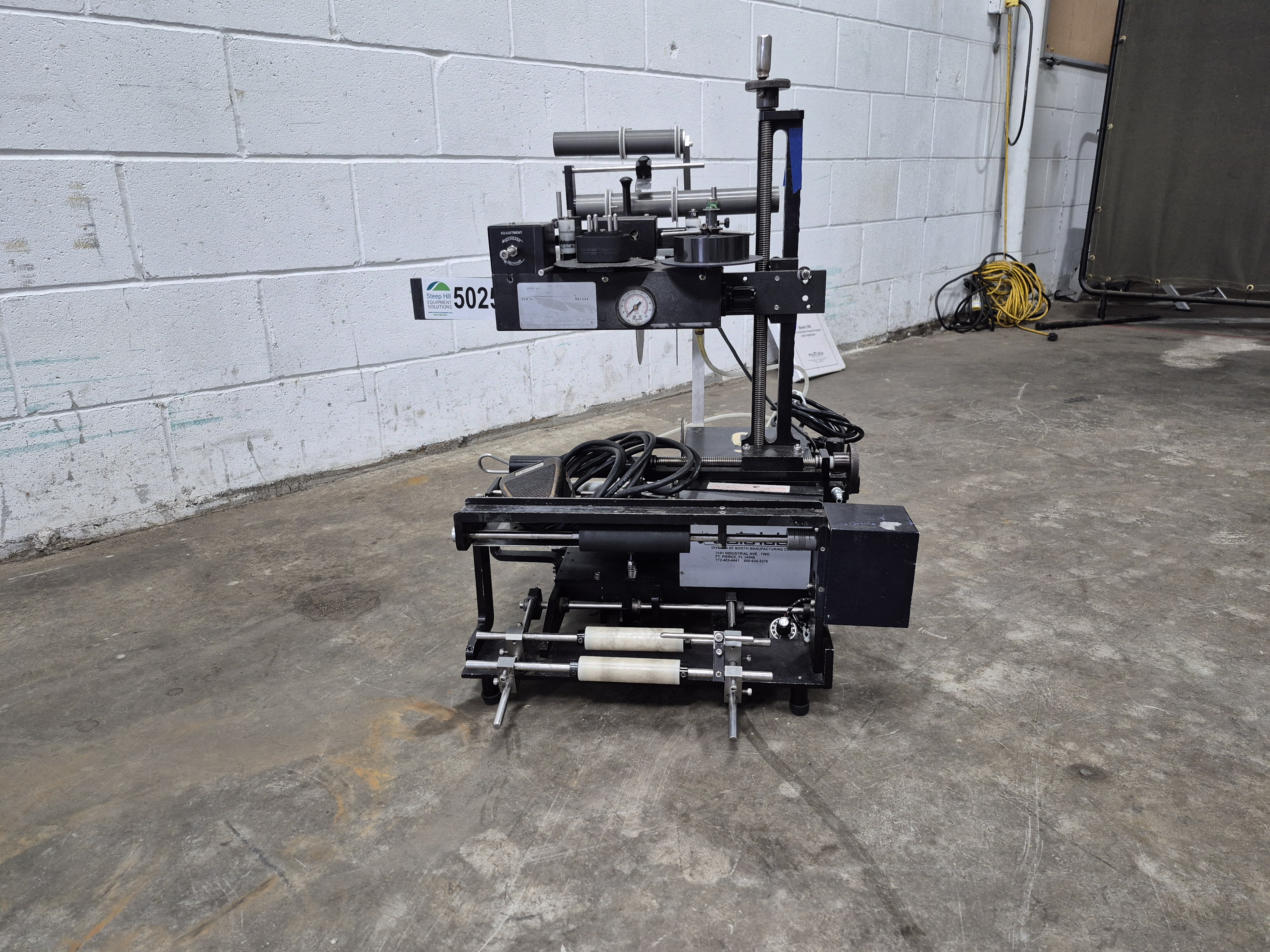 Used Auto Labe Semi-Automatic Labeller with Hot Stamp Imprinter