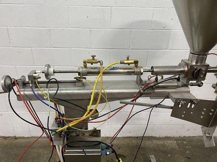 Used Hinds Bock SP-64 Single Piston Depositor