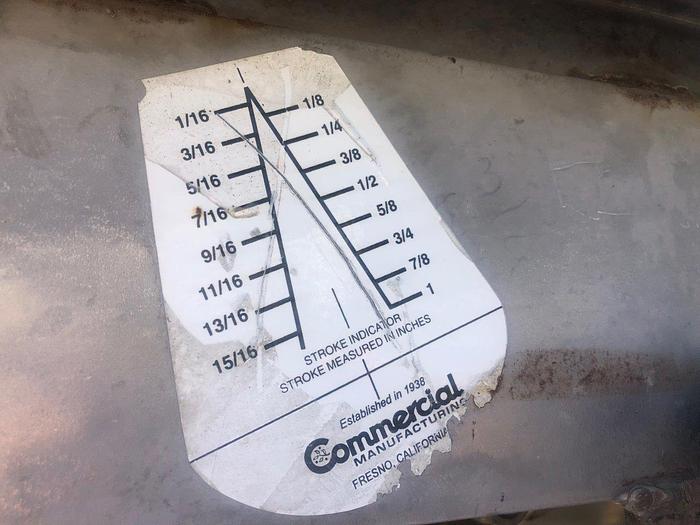Used Commercial 28' Elevated Shaker Conveyor