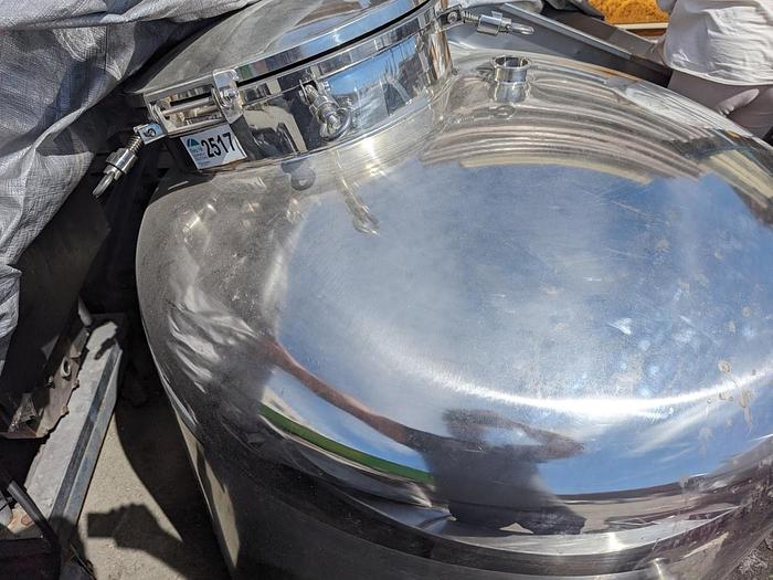 Used 700L Stainless Steel Tank