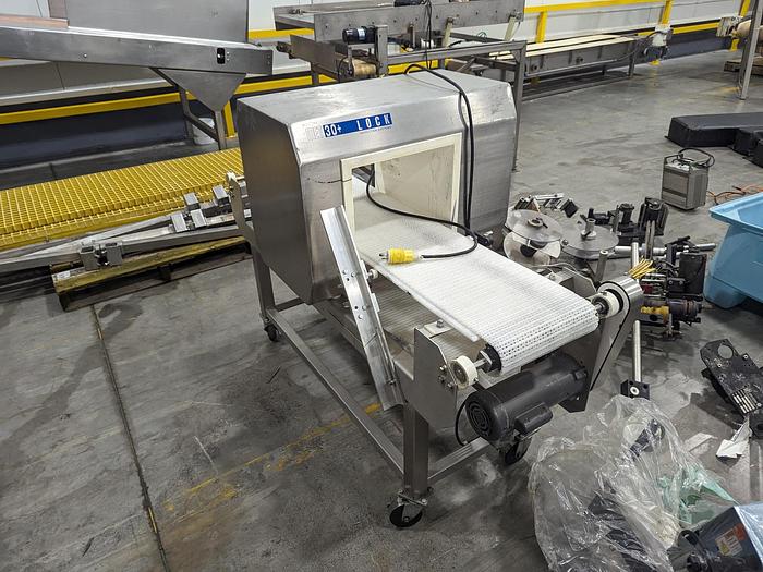 Used Lock MET 30+ Metal Detector