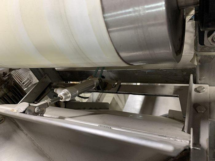 Used Incline Conveyor With Metal Detector & Scales