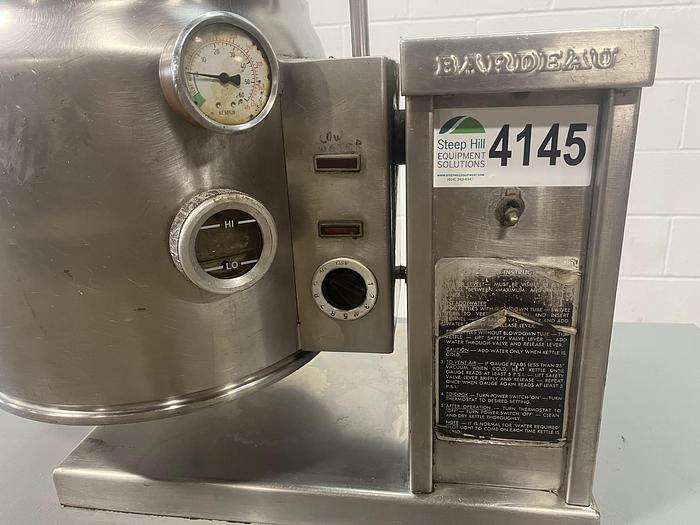 Used Bardeau FTE-20 SS Manual-Tilt Kettle