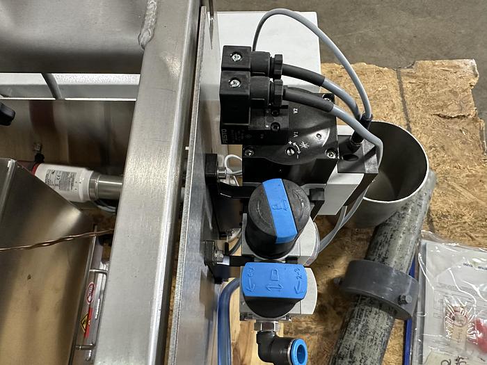 Used Mettler-Toledo Safeline GF Metal Detector