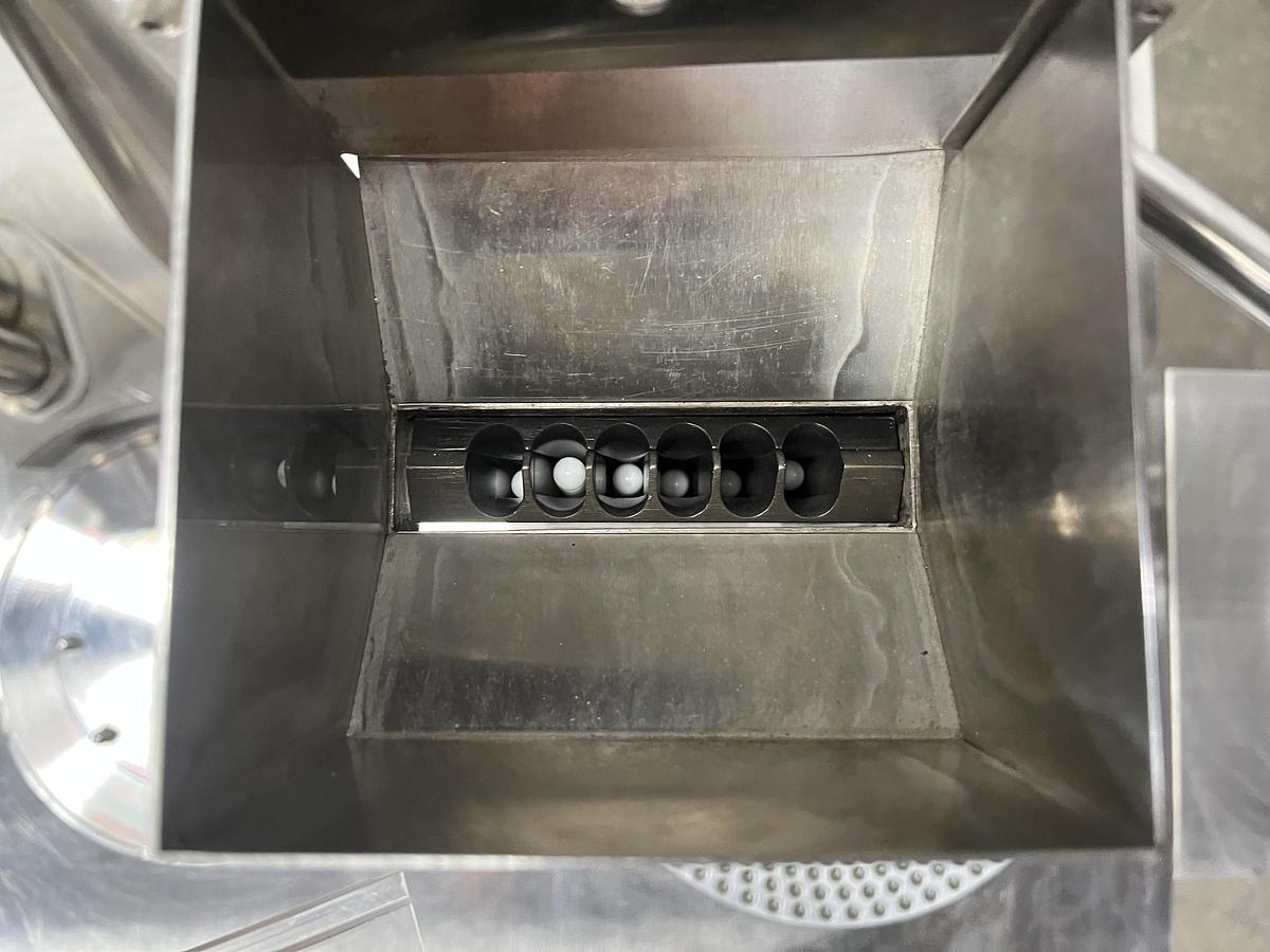 Used Sinoped Capsule Filler