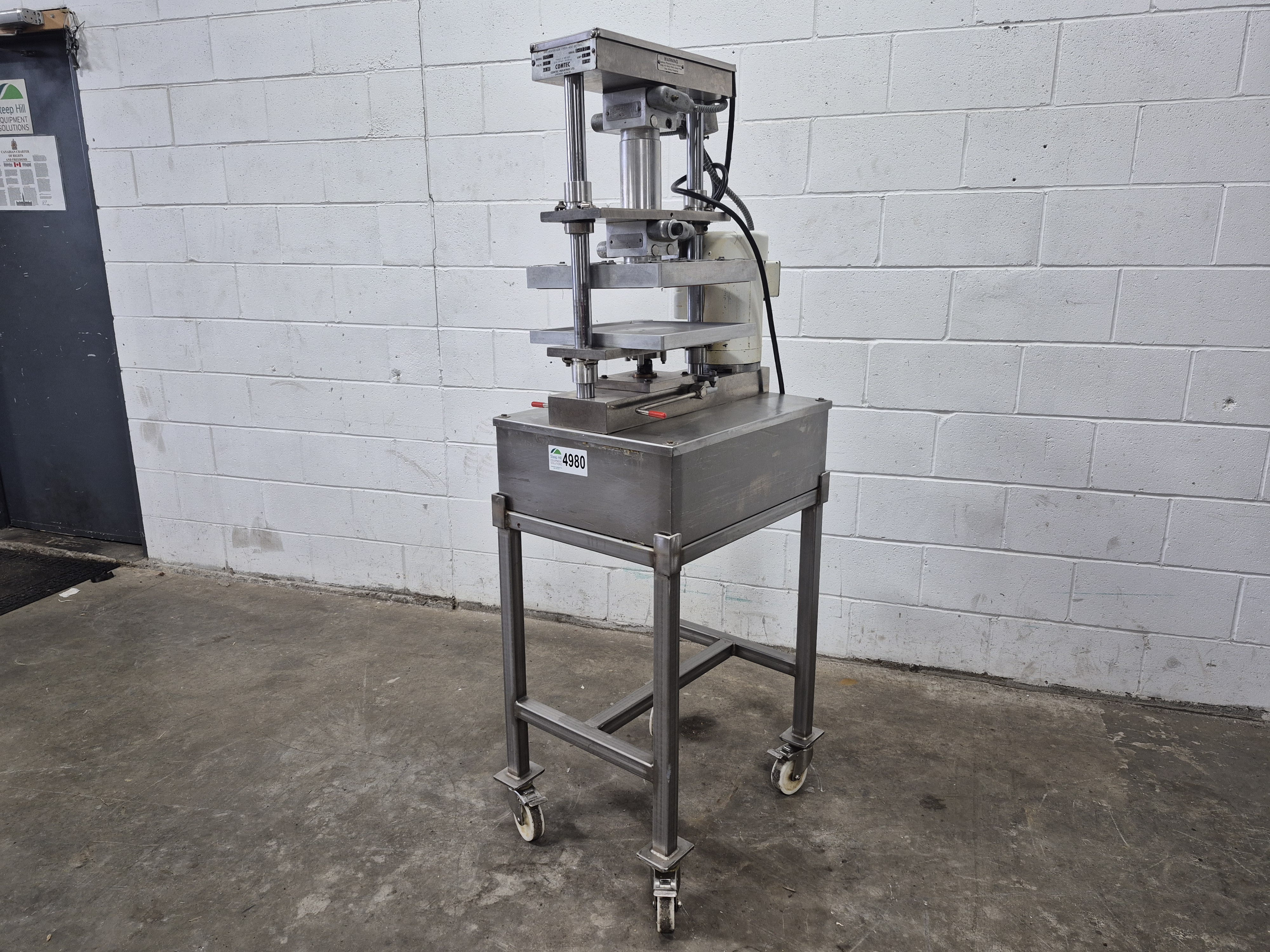Used Comtec 2200 Pie Press