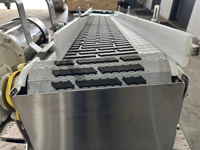 Used Nercon 7' Incline Conveyor