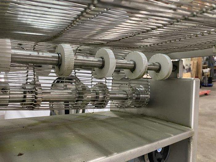 Used CFS 90° Wire Curveyor