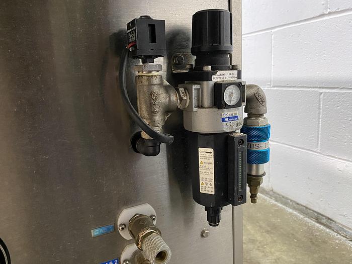 Used SeaPro Systems 3 Lane Tray Sealer