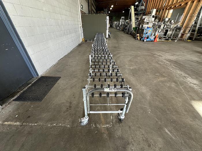 Used NestaFlex 226 Expandable Conveyor