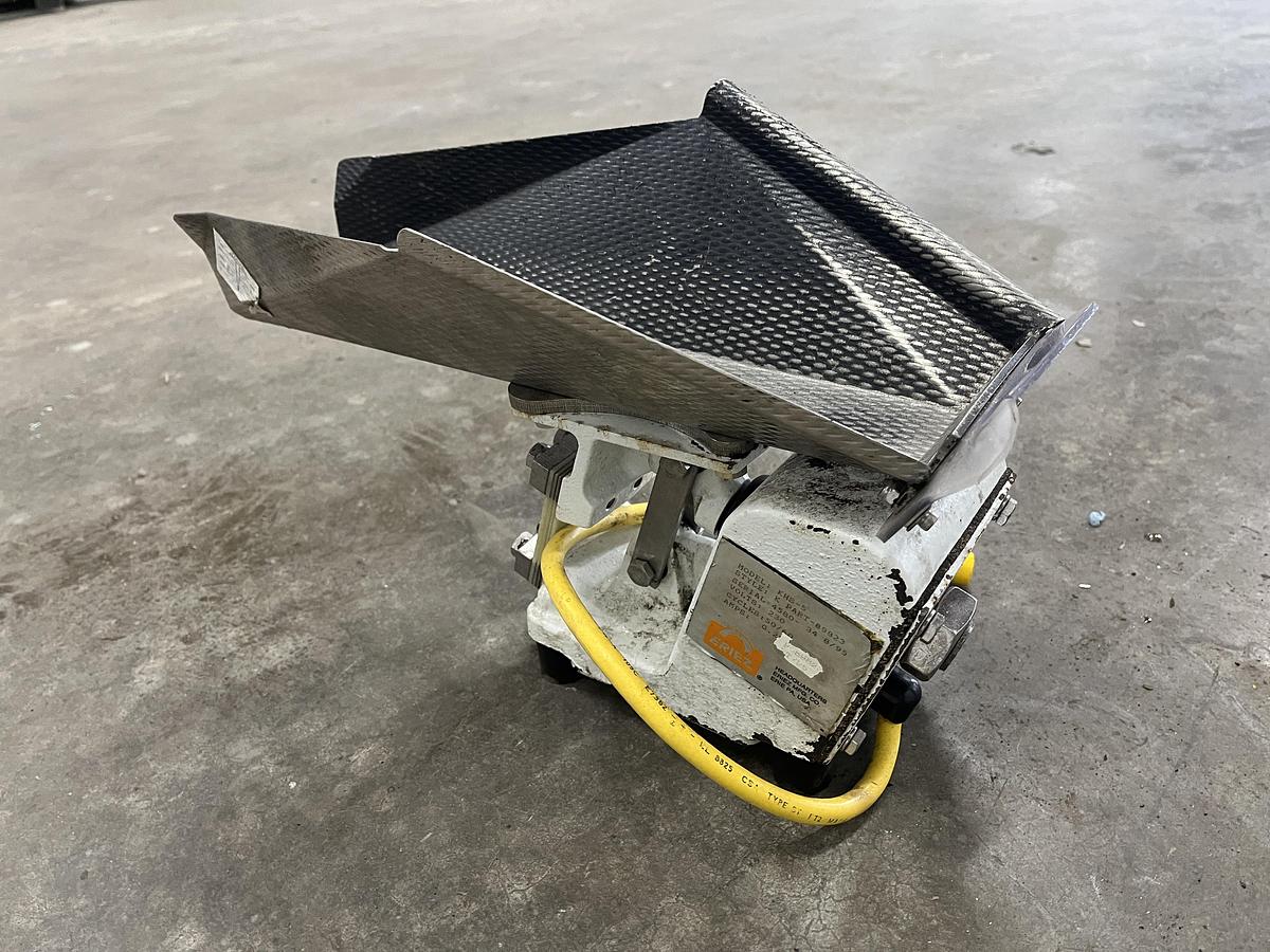 Used Eriez KHS-5 Electromagnetic Vibratory Feeder Drive