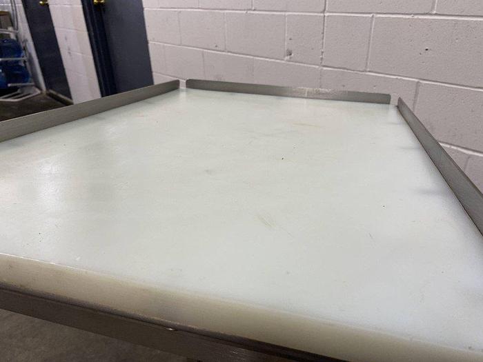 Used Cutting Table