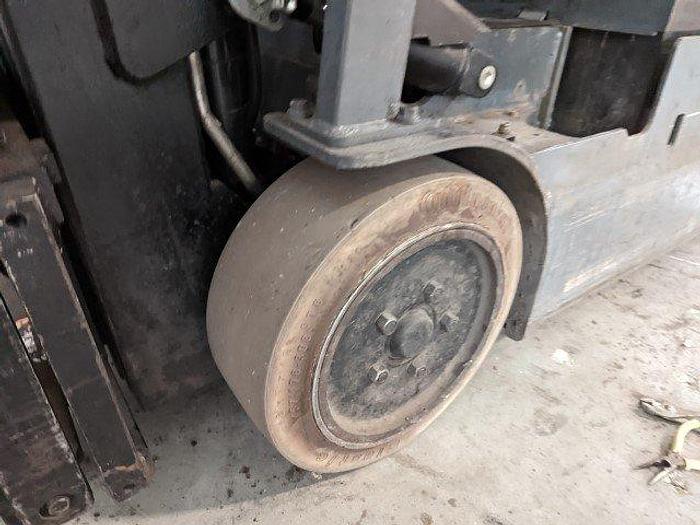 Used Toyota 7BEU20 Electric Forklift