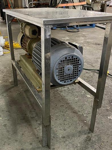 Used Orion™ KRX-6 Dry Van Vacuum Pump