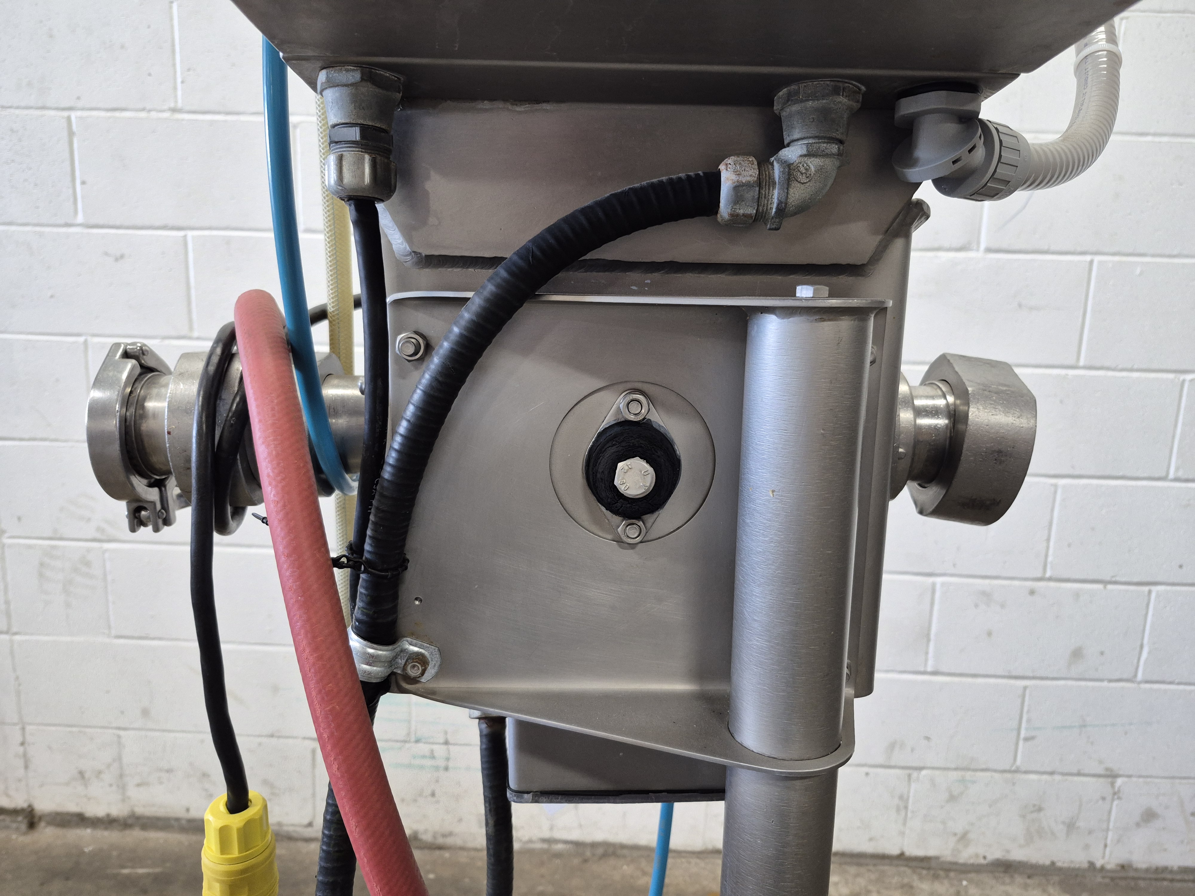 Used Loma IQ2 Metal Detector