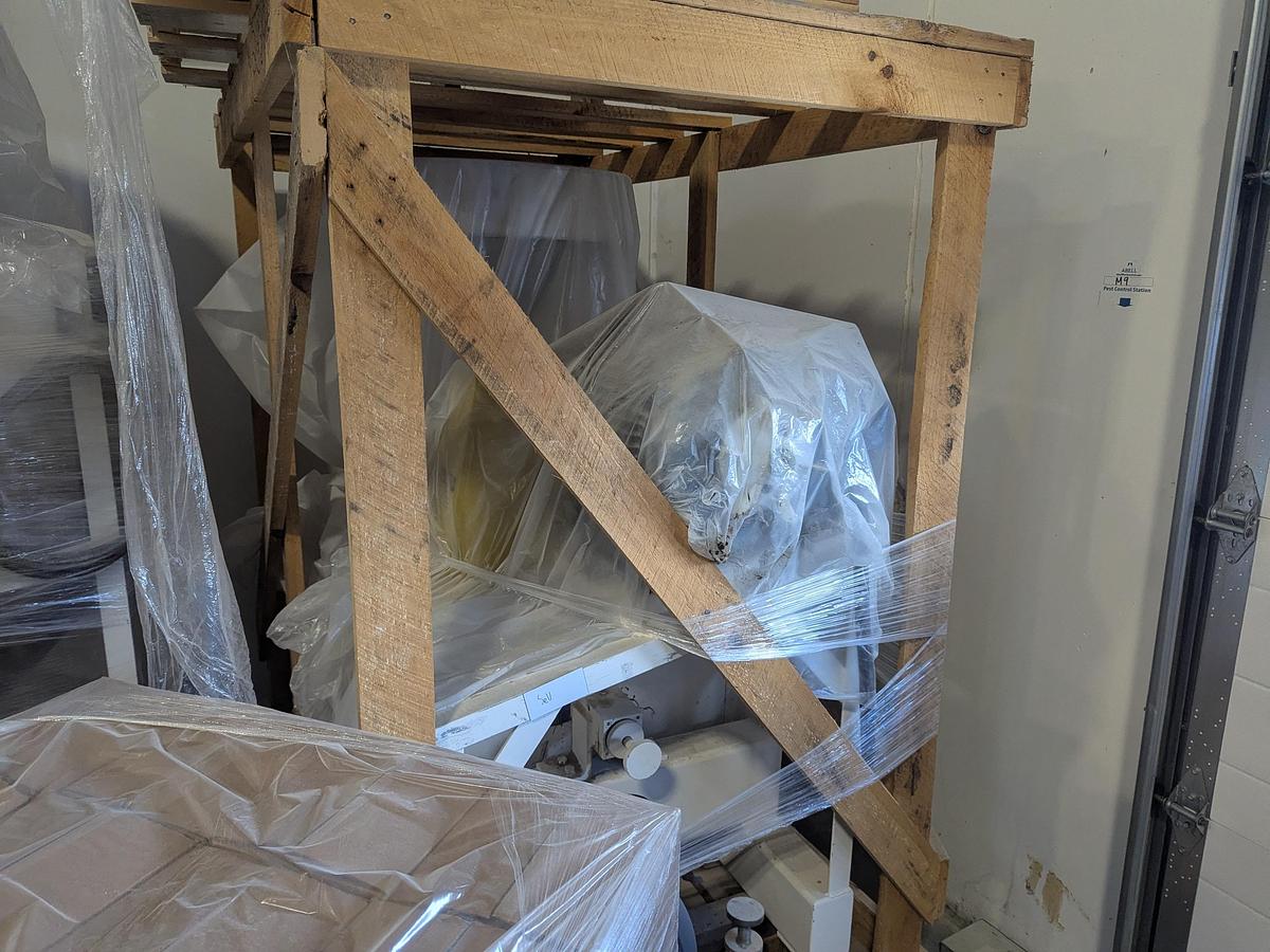 Used Meadows 40HP Vertical Stone Mill