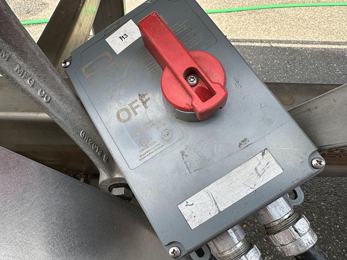 Used Stainless Steel Shaker Conveyor