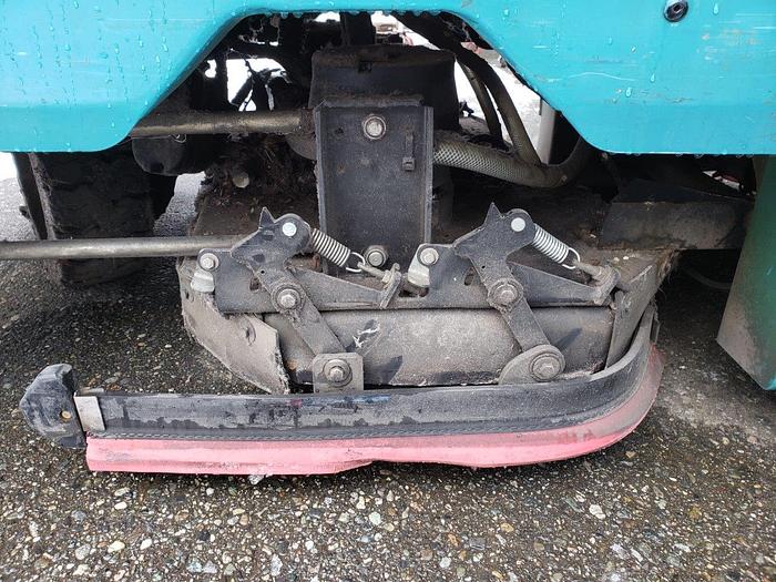 Used Tennant 7300 Ride-on Floor Scrubber