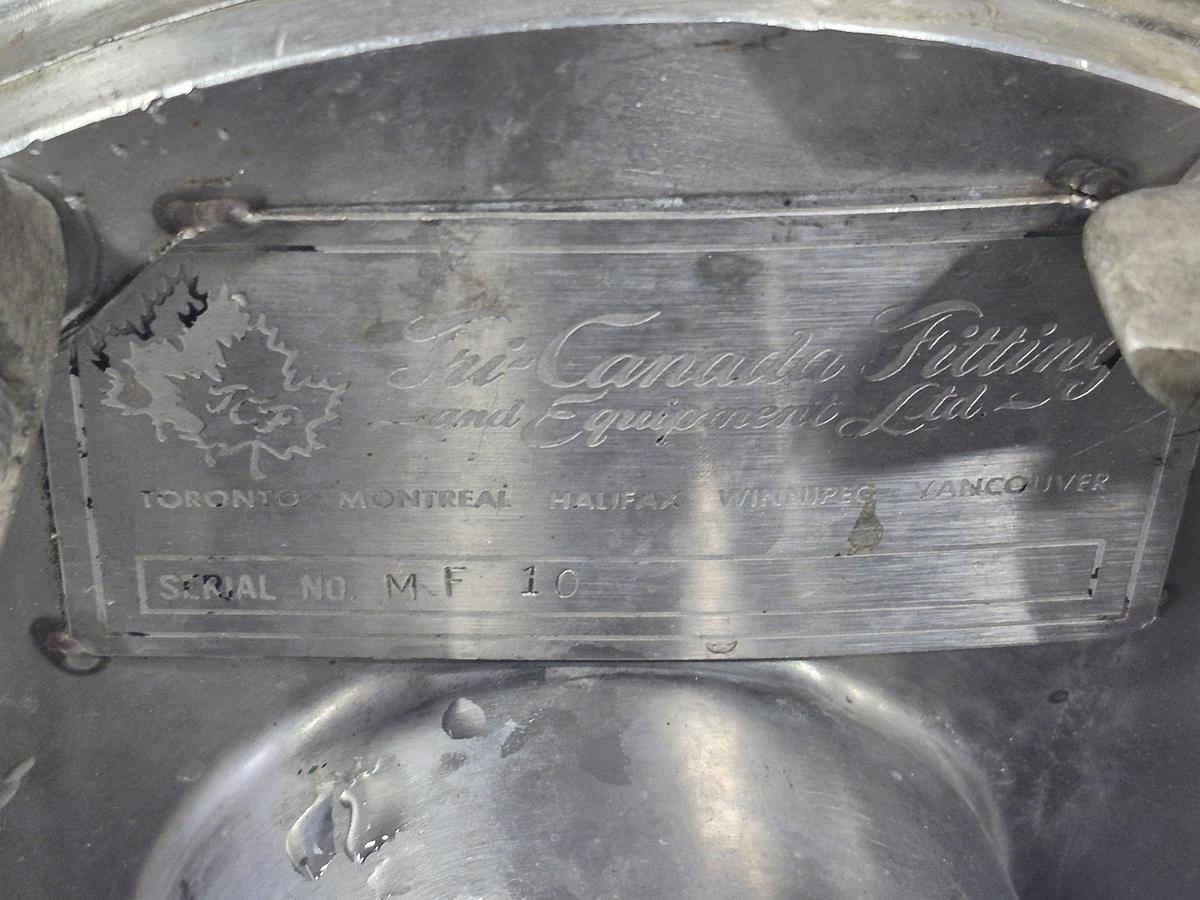 Used 3000L Mixing Tanks