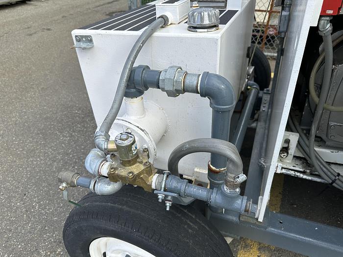 Used APV-Baker Perkins F23215 Twin Screw Extruder