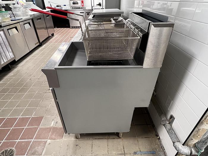 Used Elite 70lbs. Deep Fryer