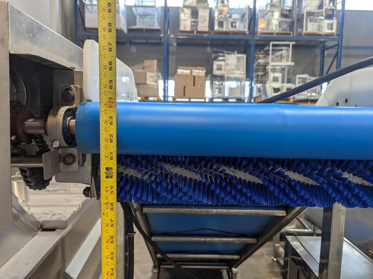 Used 5' High Incline Conveyor 
