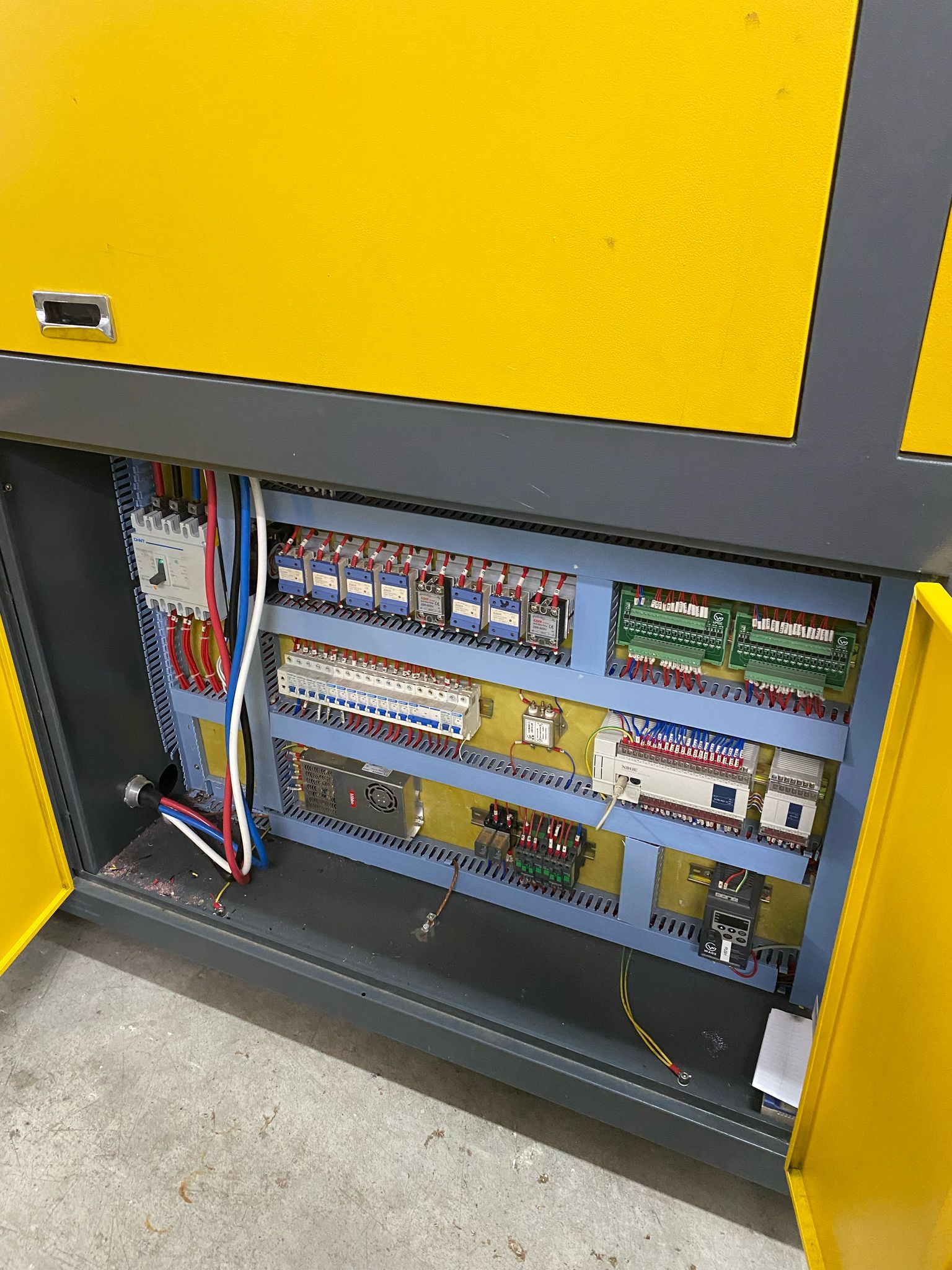 Used Berg Water-Blow Molding Machine