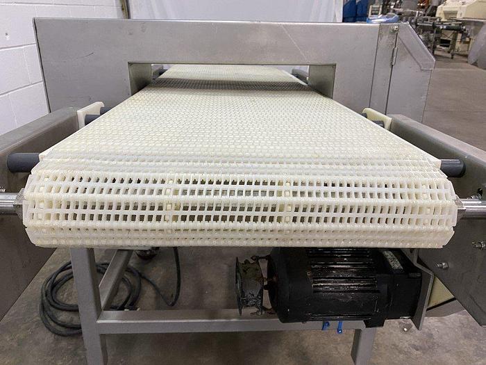 Used Loma IQ2 Metal Detector