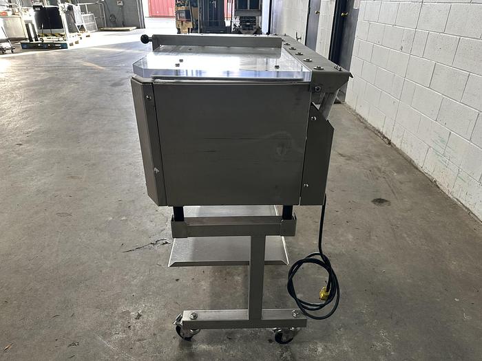 Used Sipromac 380T Vacuum Sealer