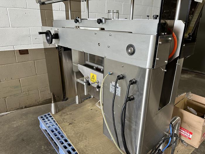 Used Kalish 6580 Automatic Bottle Cleaner