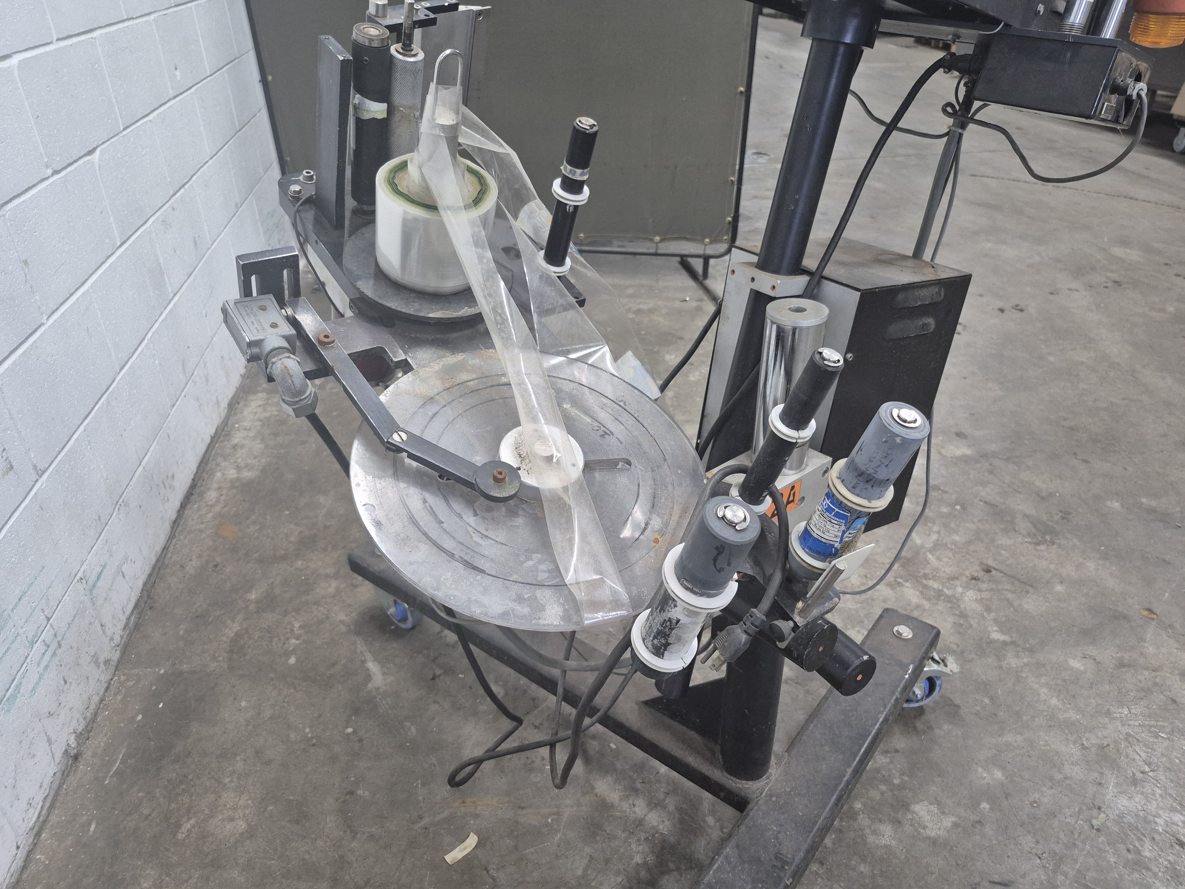 Used Superior SMS Roll Tak 200 Labeller