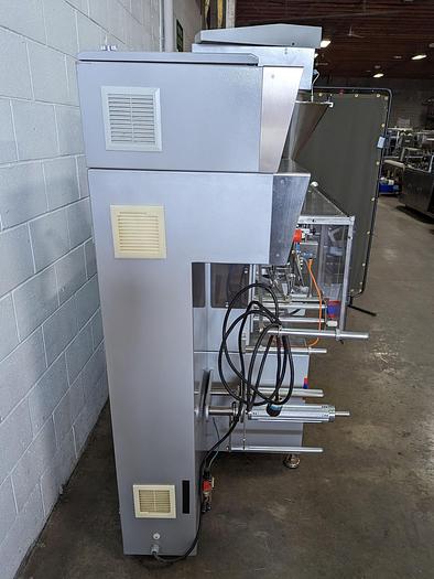 Used Set Pack S110 HFFS Sachet Former