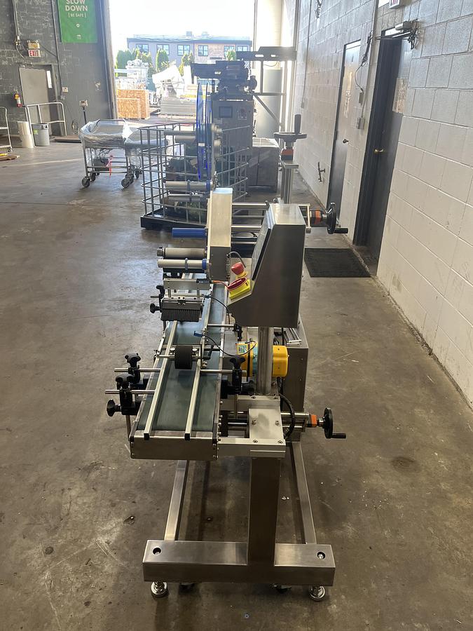 Used Label-on Basic 300 Labeling System