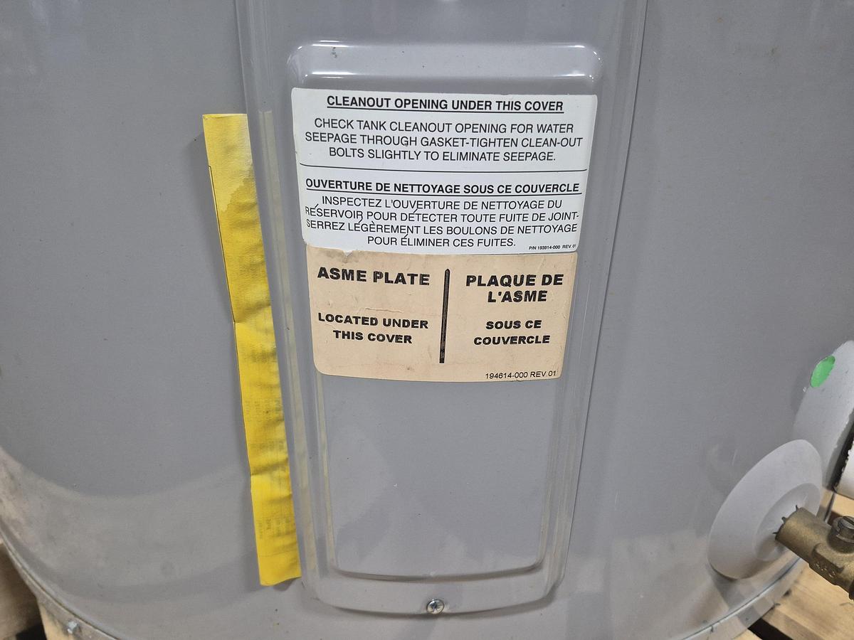 Used A.O. Smith Cyclone MXi Gas Water Heater