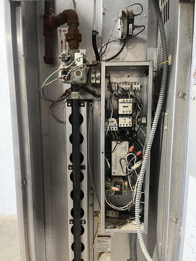 Used Hobart HBA2G Double-Rack Natural Gas Oven