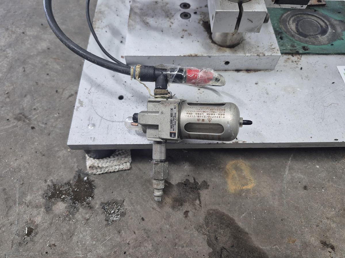 Used Asset Capper Machine