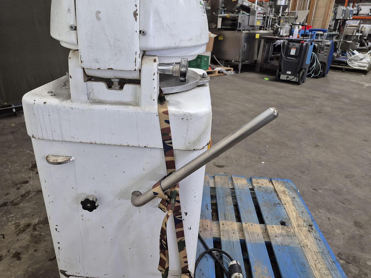 Used Cinelli CG/SDR-50 Semi-Automatic Bun Divider Rounder